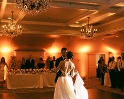 -98-33-Skylands Wedding First Dance